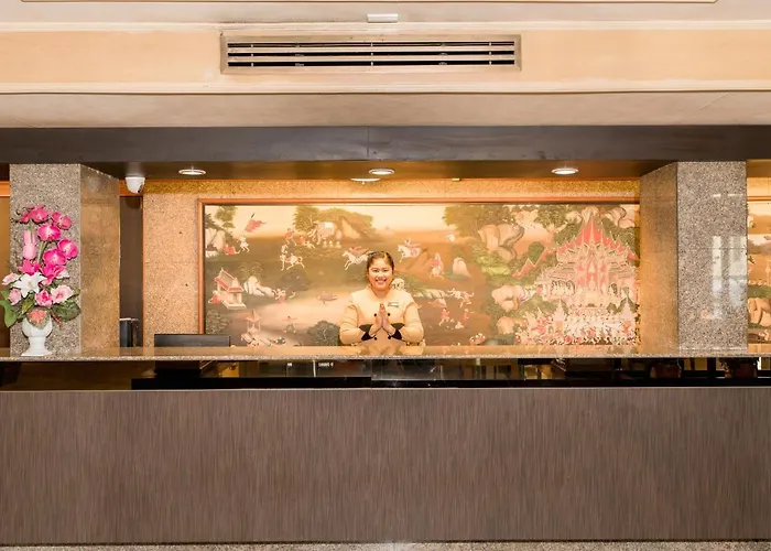 Niran Grand