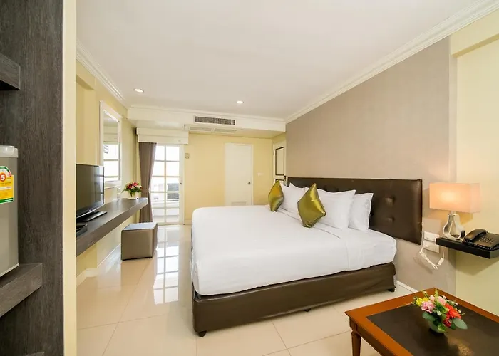 Niran Grand