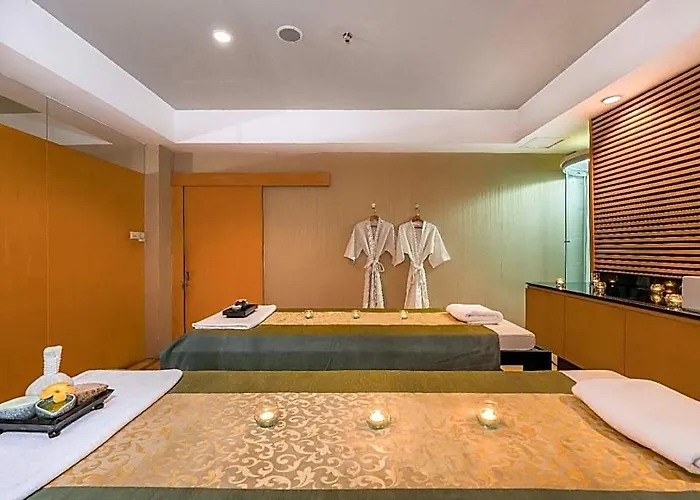 Hotel Niran Grand
