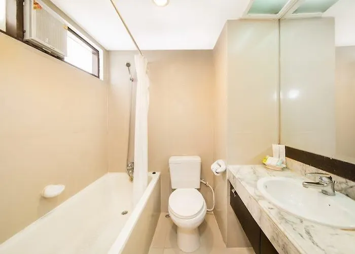Niran Grand Hotel 4*