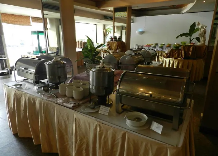 Niran Grand 4*